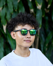 Black Naya Yellow
